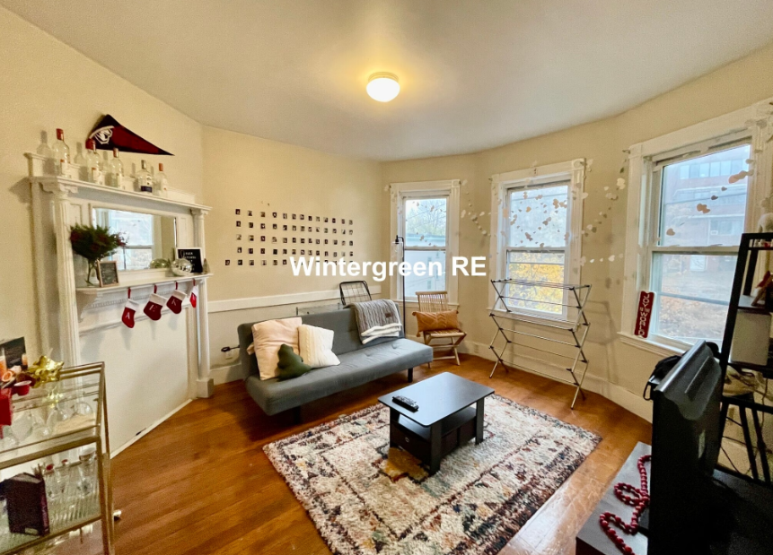 21 Bucknam St, Mission Hill