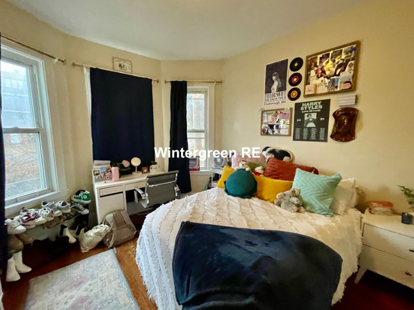 21 Bucknam St, Mission Hill