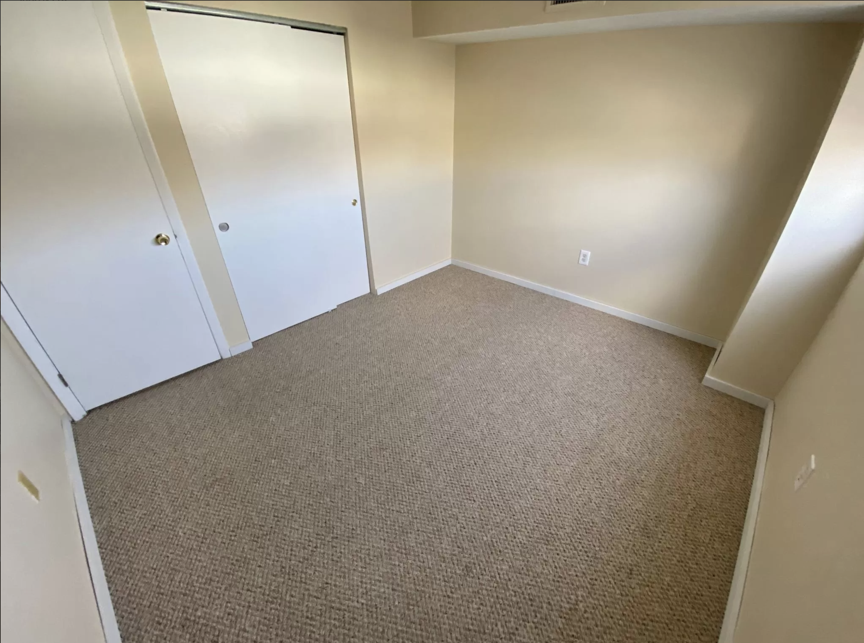 385 Dorchester St, South Boston