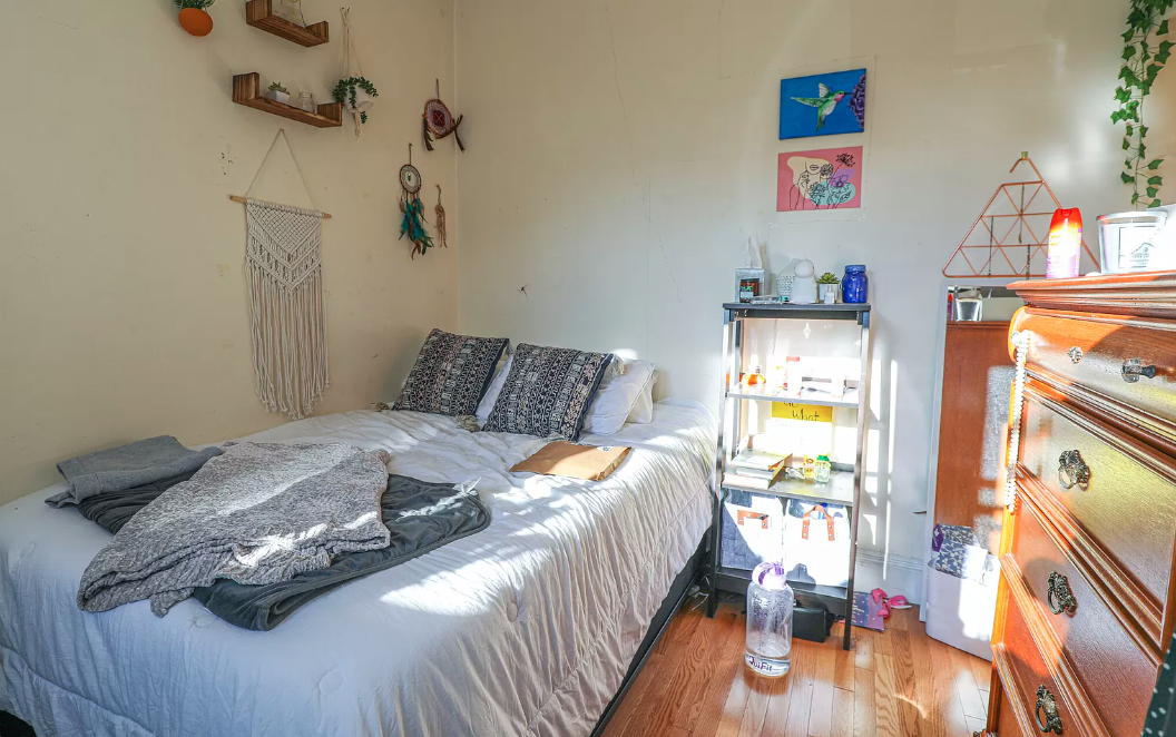 54 Egmont St, Coolidge Corner