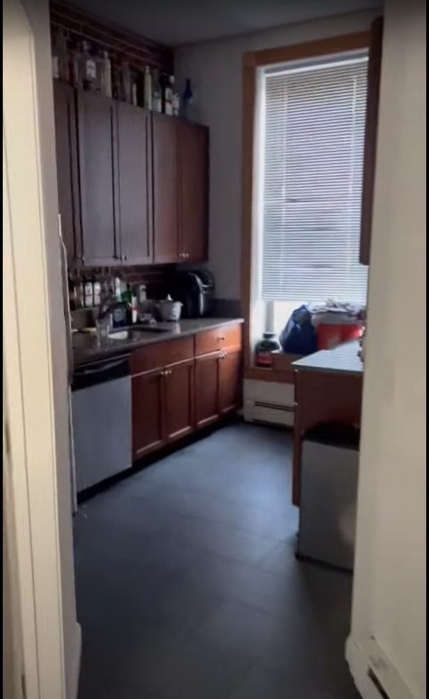 486 Massachusetts Ave, South End