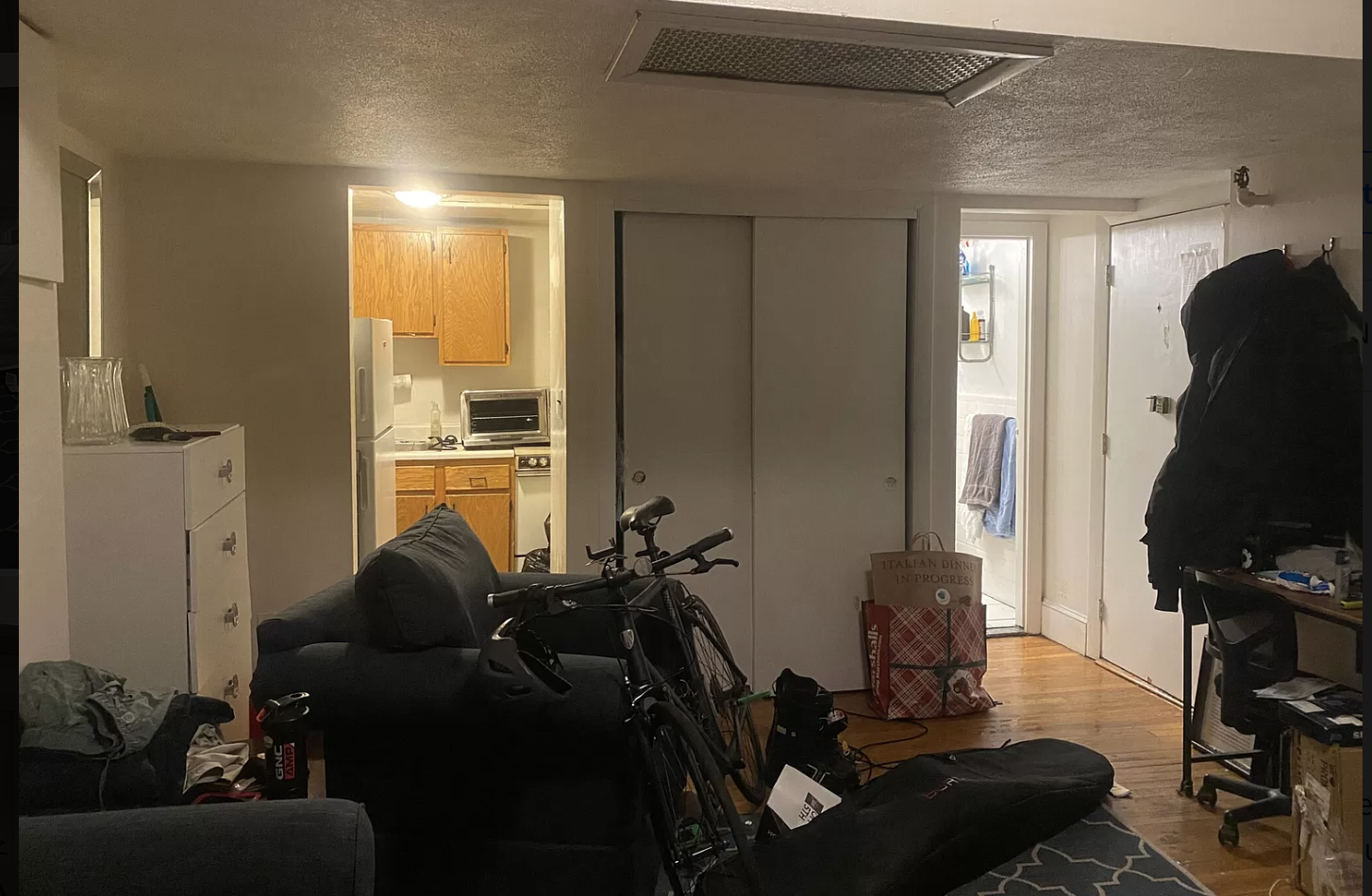 289 Newbury St, Back Bay