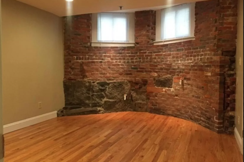 11 Blackwood St, Back Bay