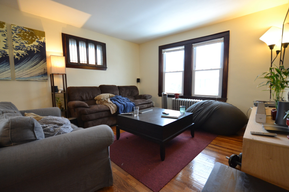 36 Brackett St, Oak Square