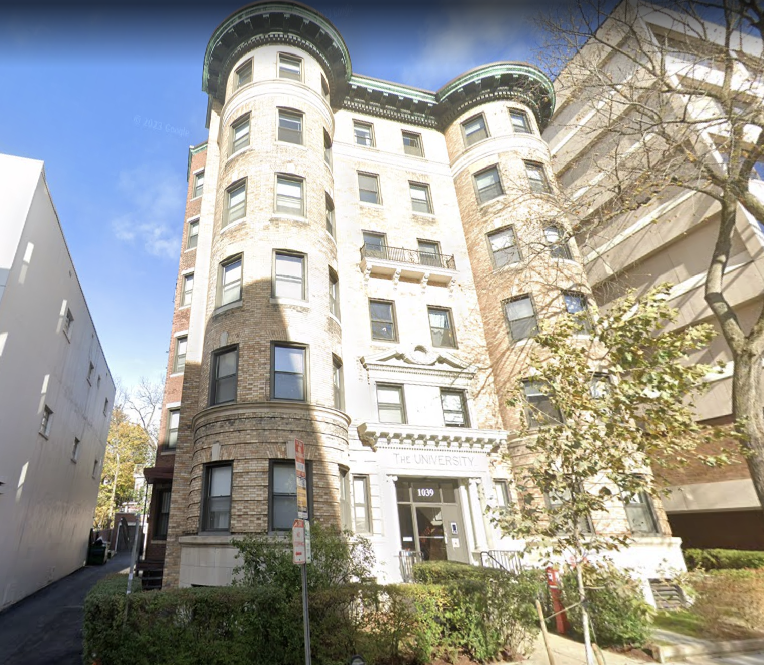 1039 Massachusetts Ave, Harvard Square