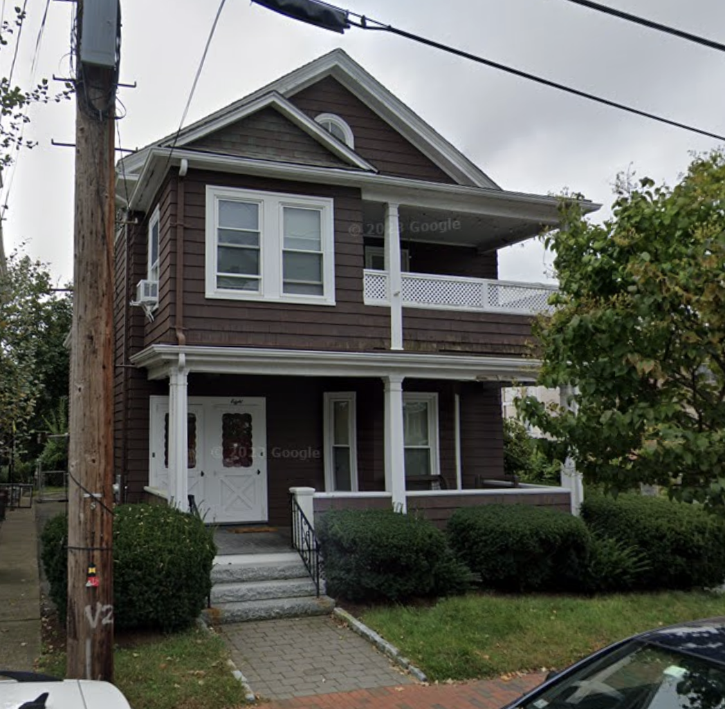 10 Meacham Rd, North Cambridge