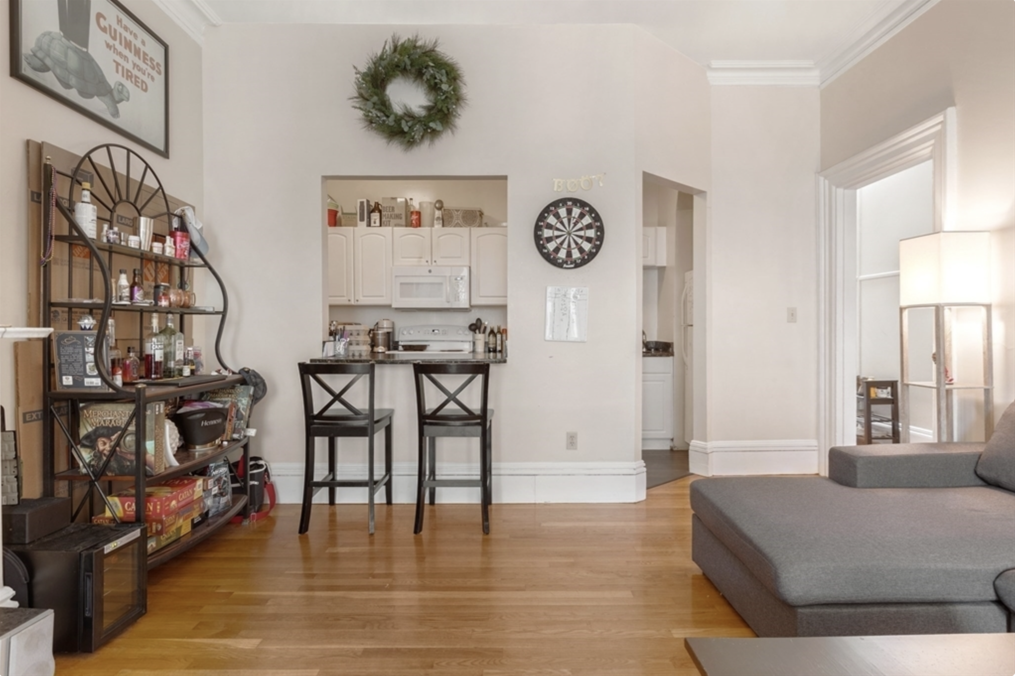 121 Newbury St, Back Bay