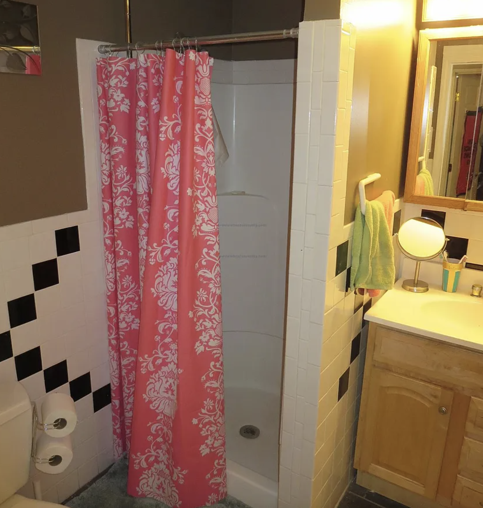 18 Greylock Rd, Brighton