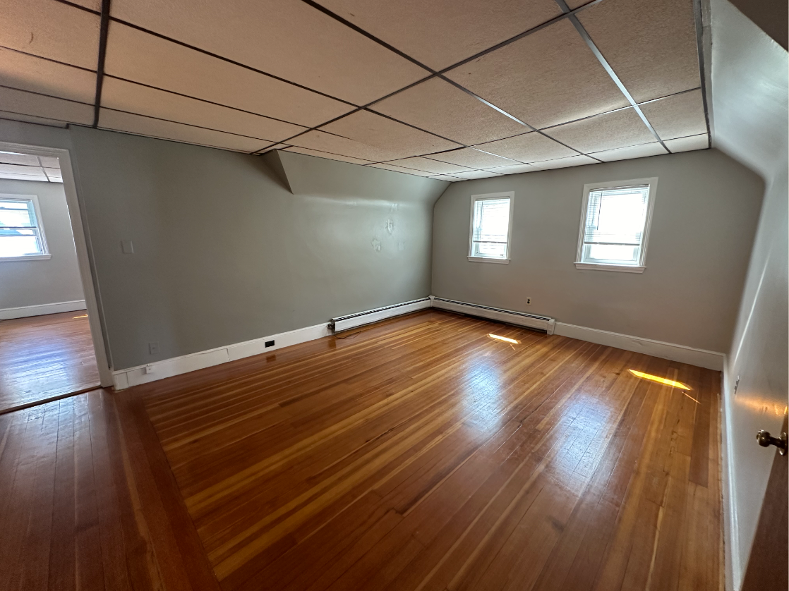 79 Lowden Ave, Powder House Square