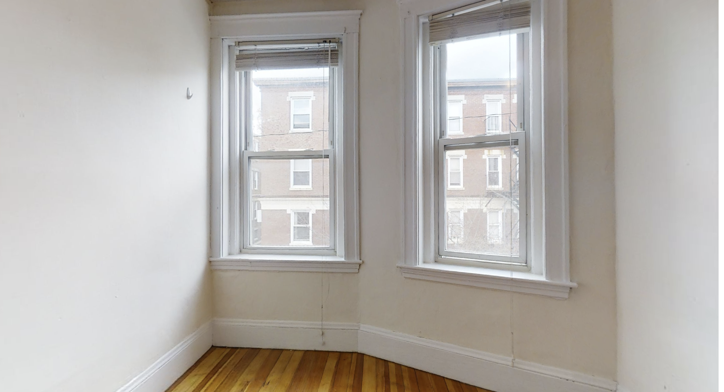 520 Cambridge Ter, Brighton