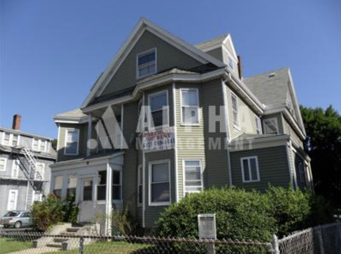 25 North Beacon St, Allston