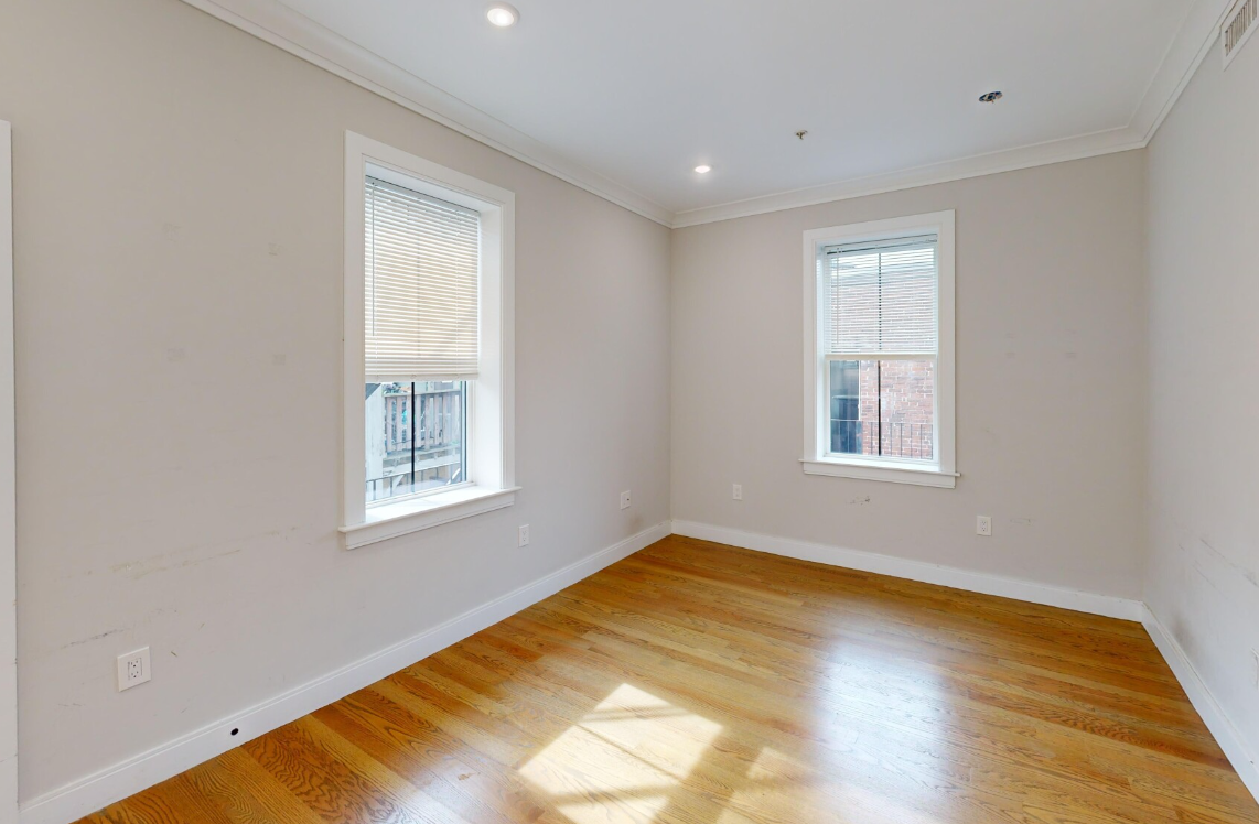 191 Porter St, East Boston