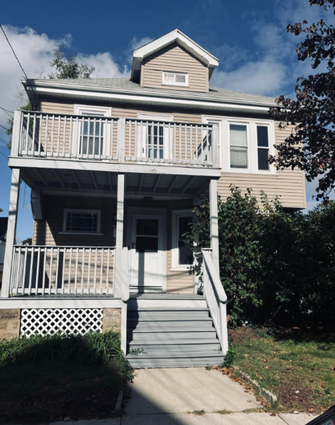 43 Orchard St, Medford