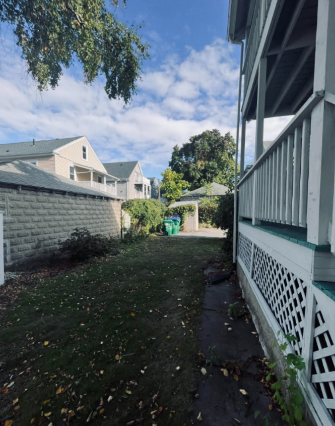 43 Orchard St, Medford