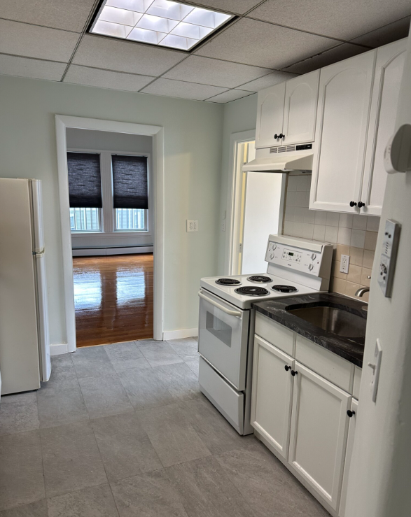 60 Walden St, Neighborhood Nine