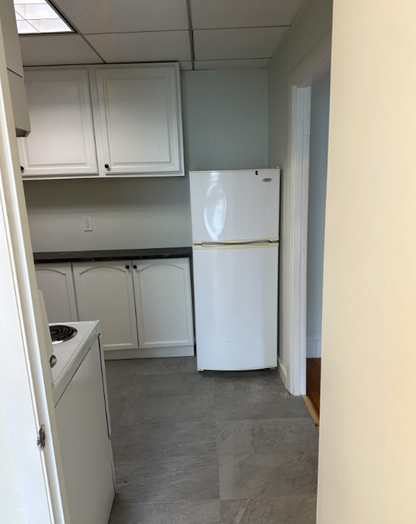 60 Walden St, Neighborhood Nine