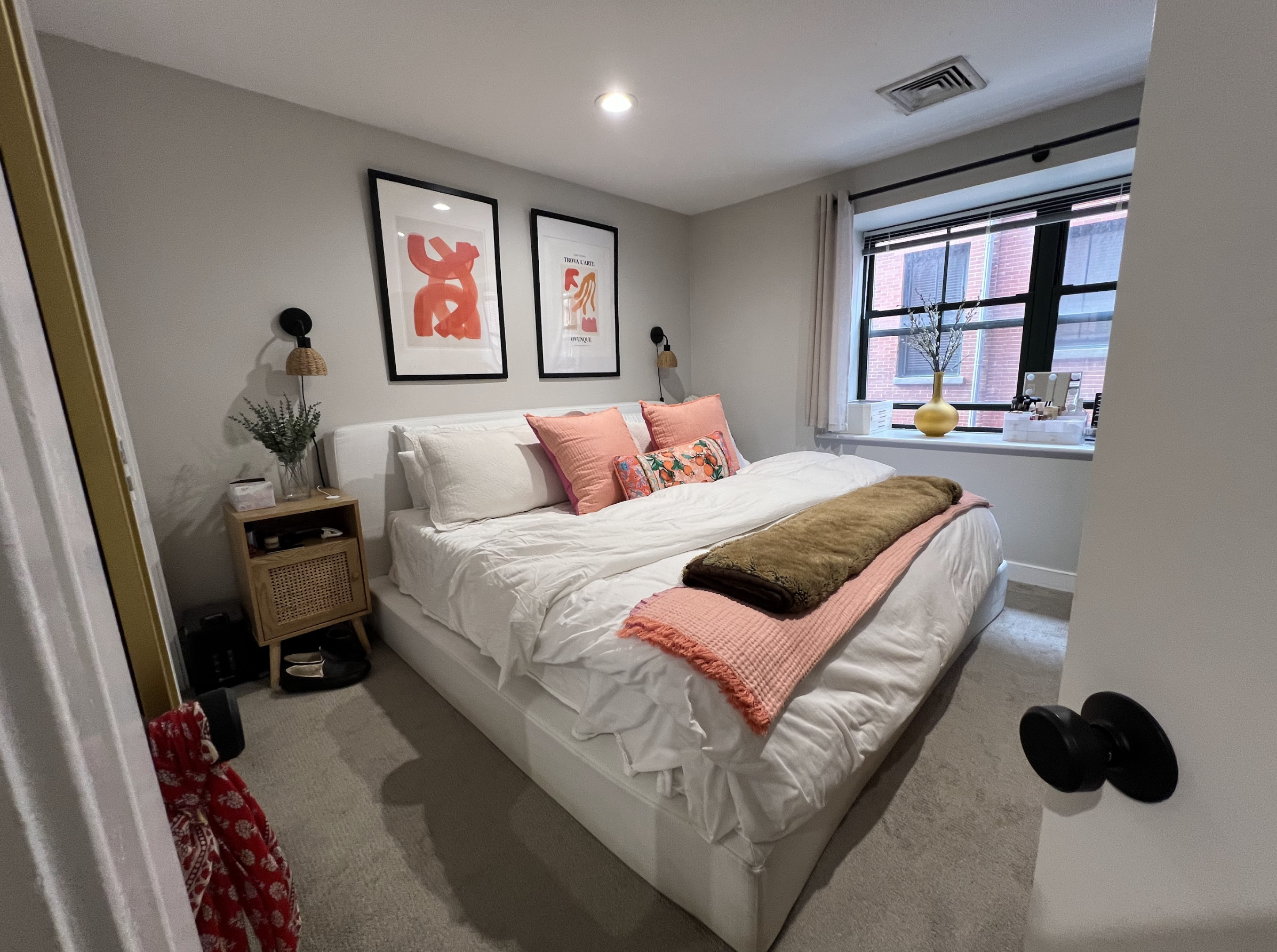 1661 Washington St, South End