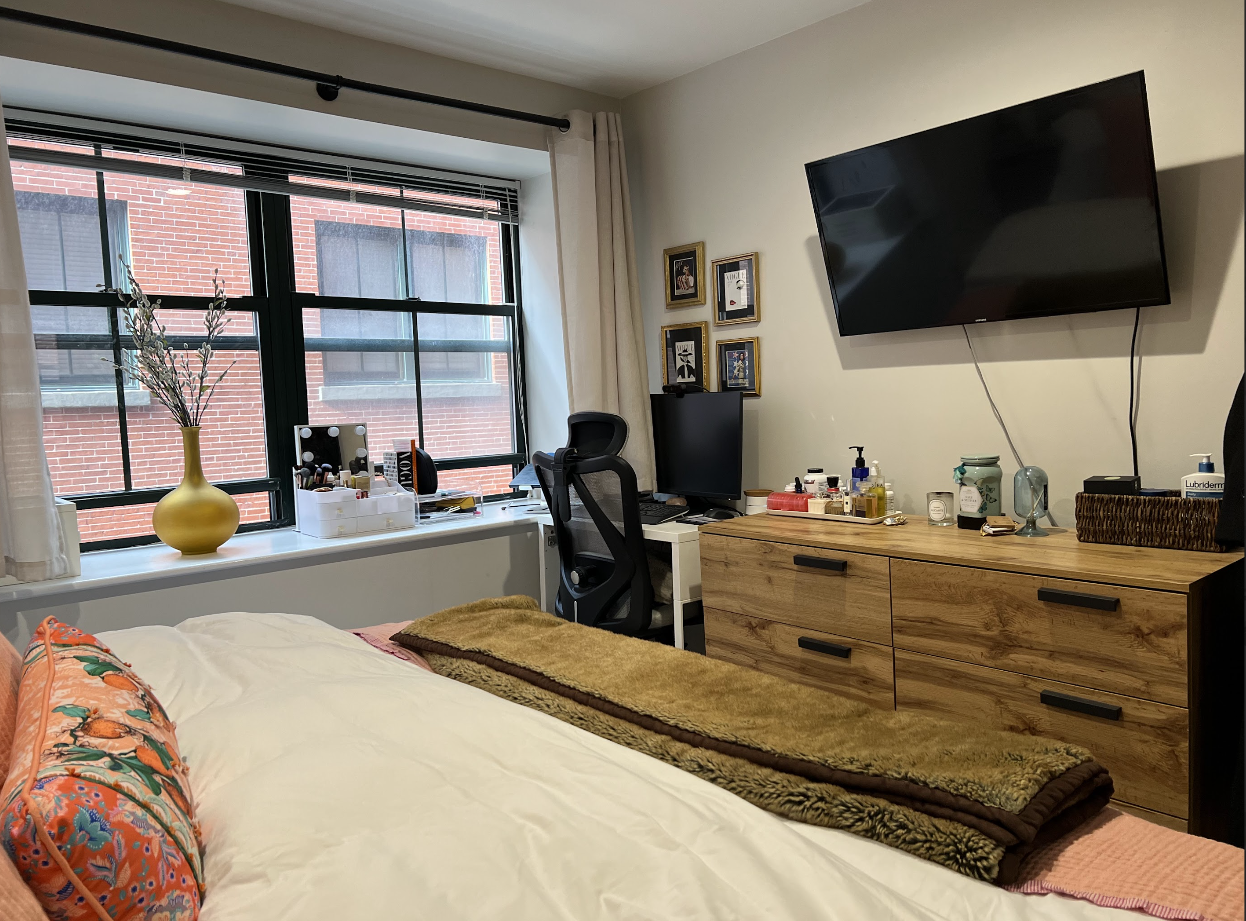 1661 Washington St, South End