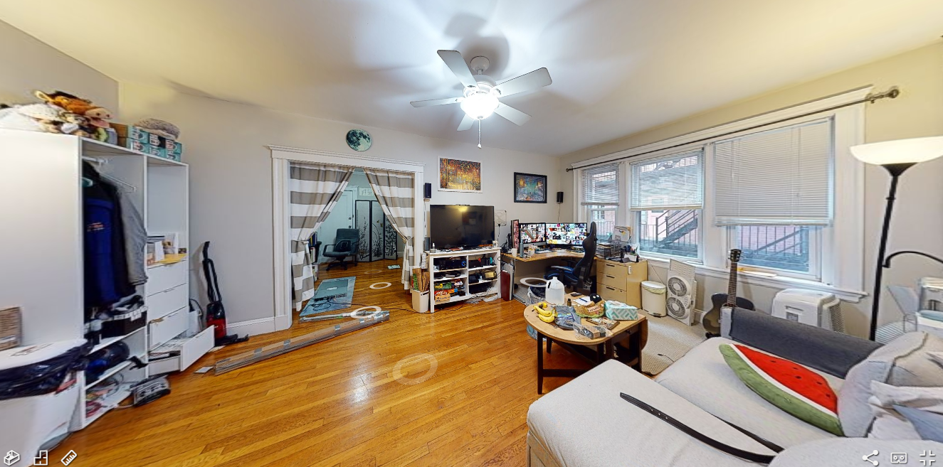 11 Gray St, Neighborhood Nine