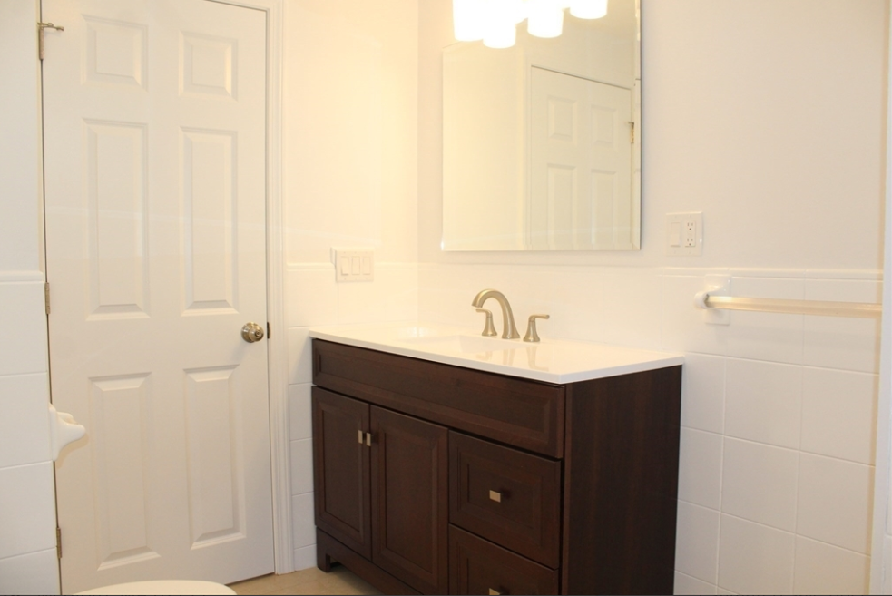 16 Orchard St, Medford