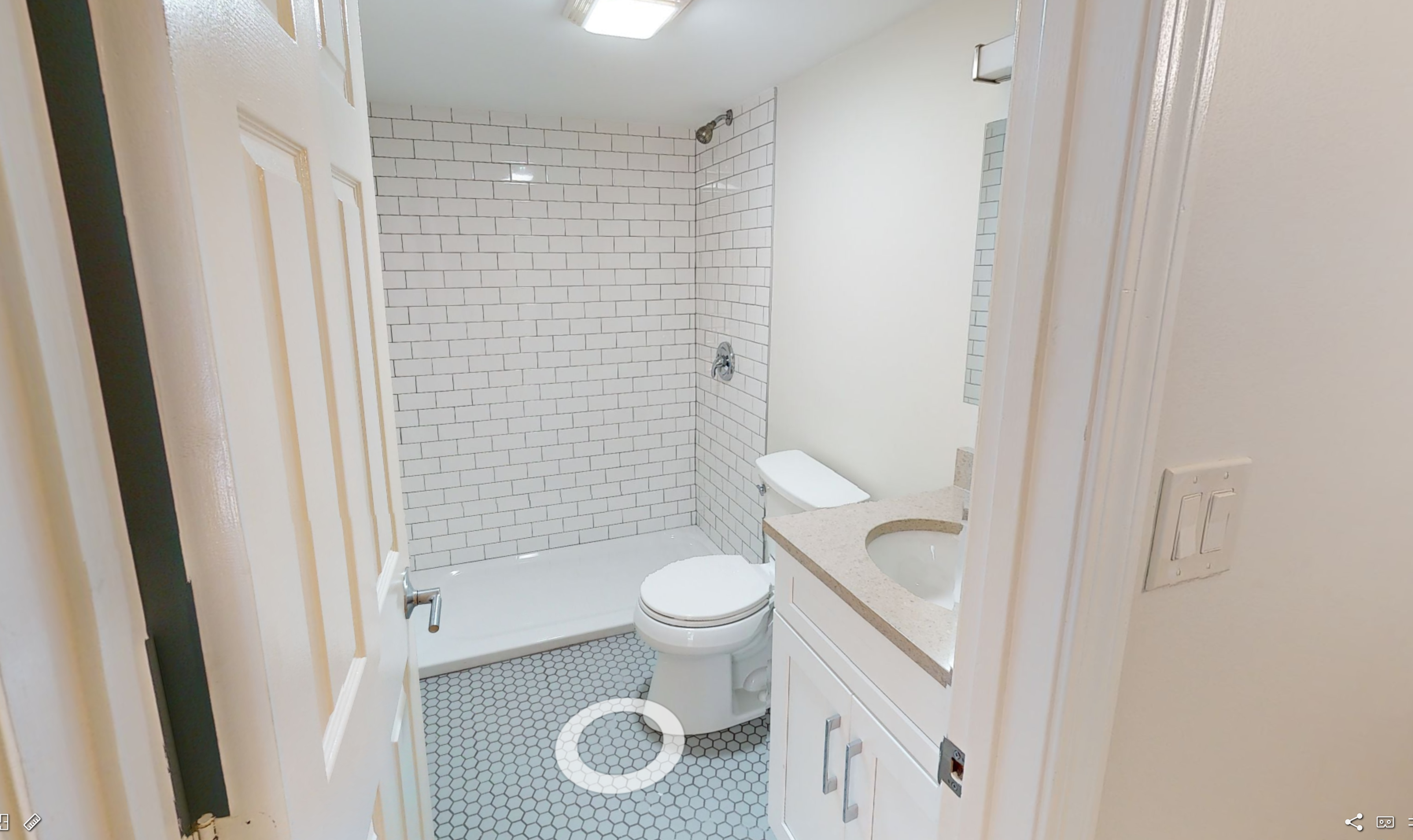 16 Elmer St, Riverside