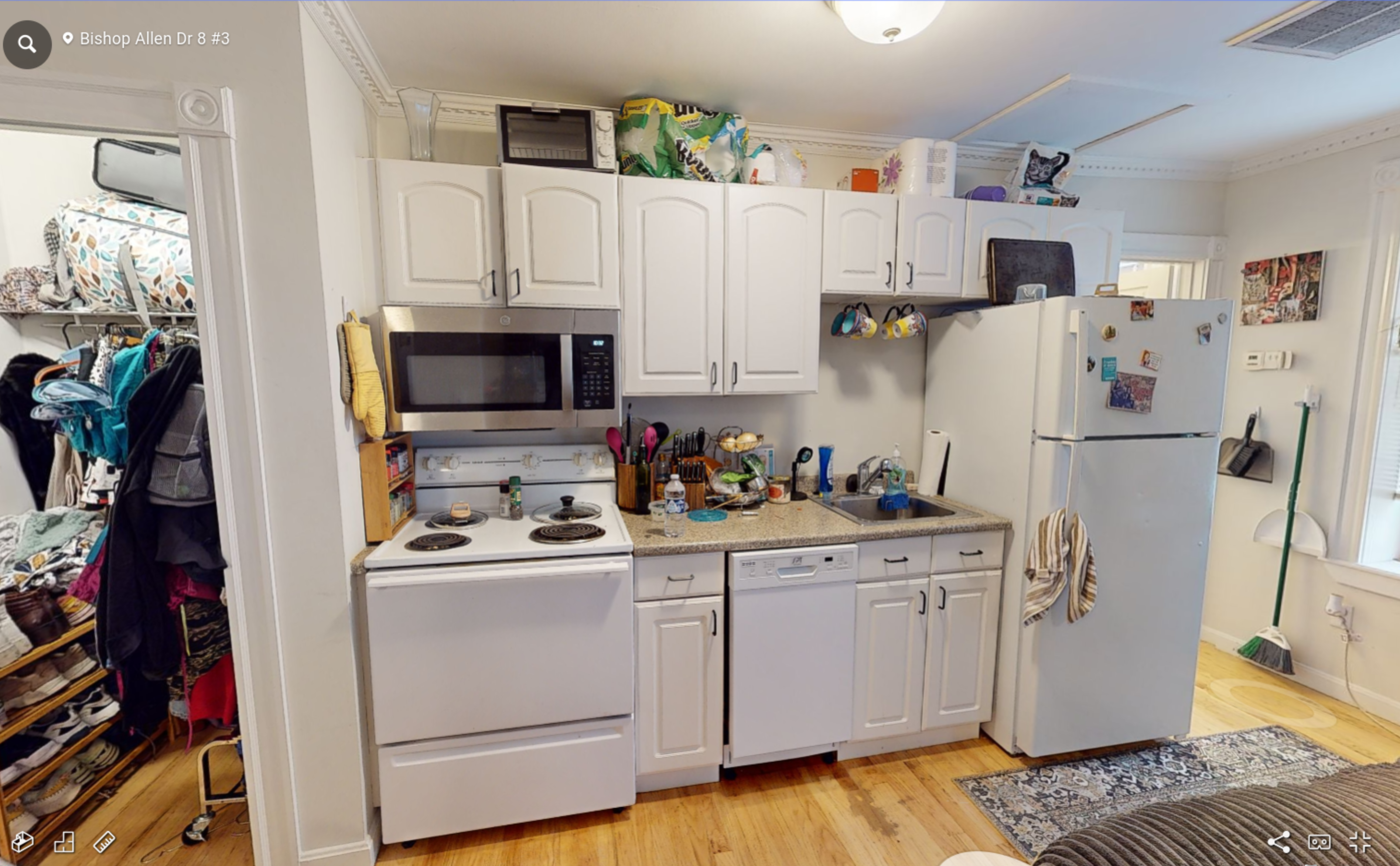 8 Bishop Allen Dr, Central Square