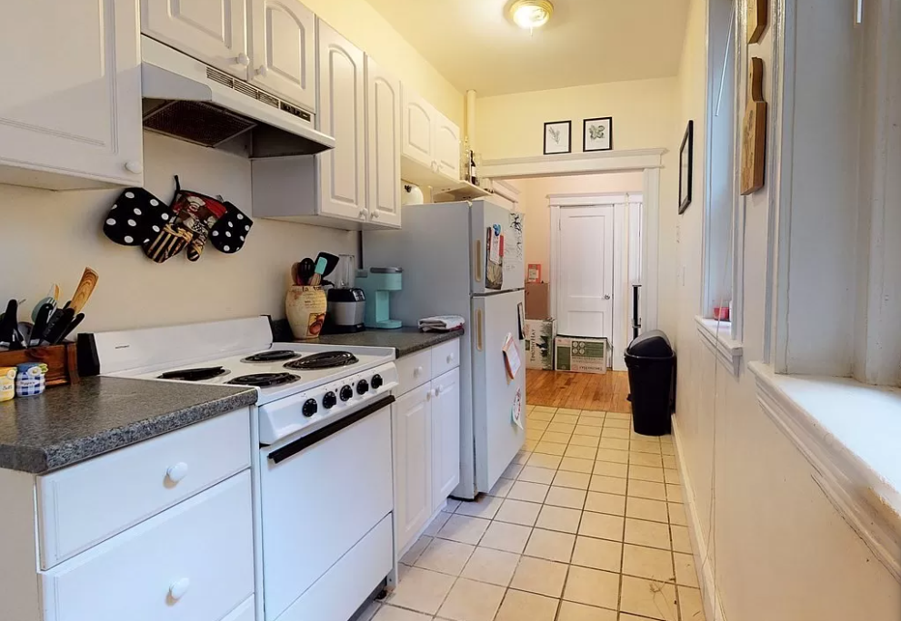 1637 Commonwealth Ave, Brighton