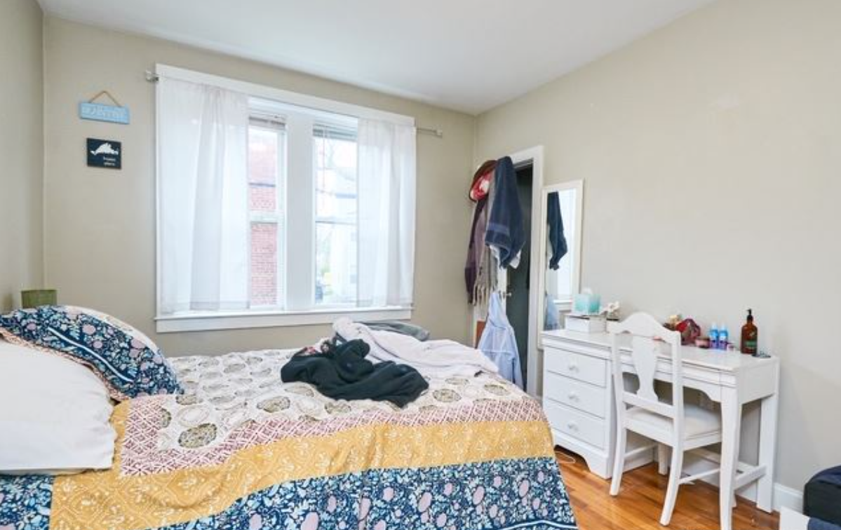 4 Leicester St, Allston