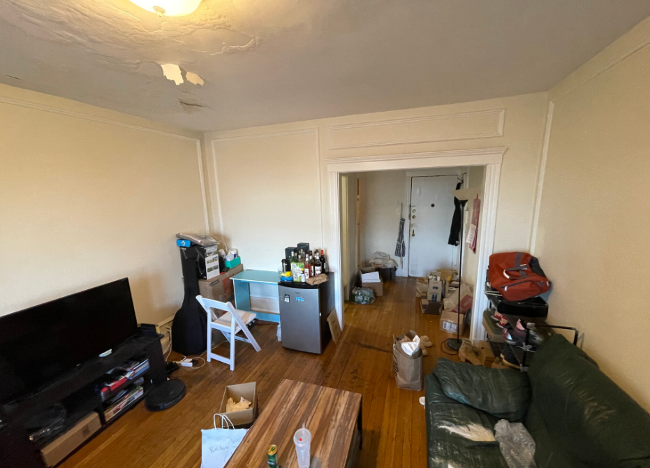 2001 Commonwealth Ave, Brighton