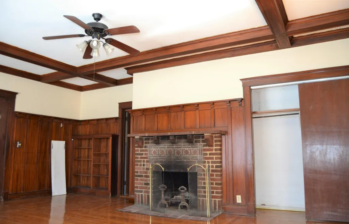 163 Strathmore Rd, Brighton