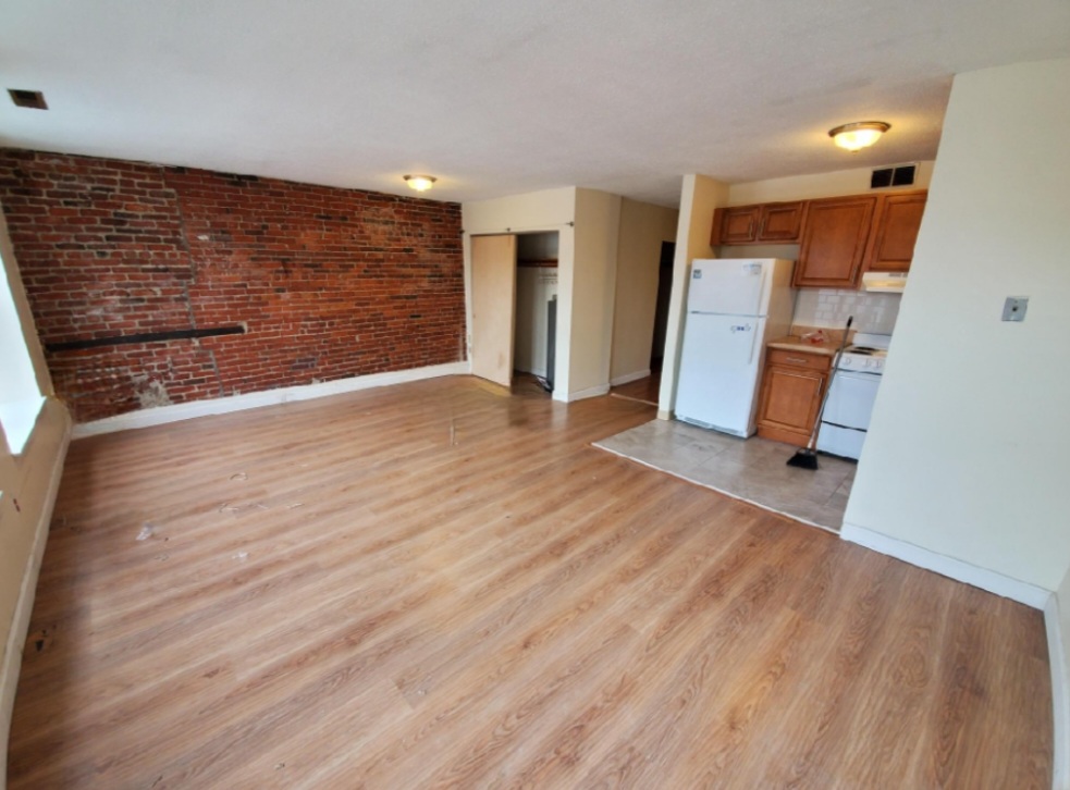 1088 Boylston St, Back Bay