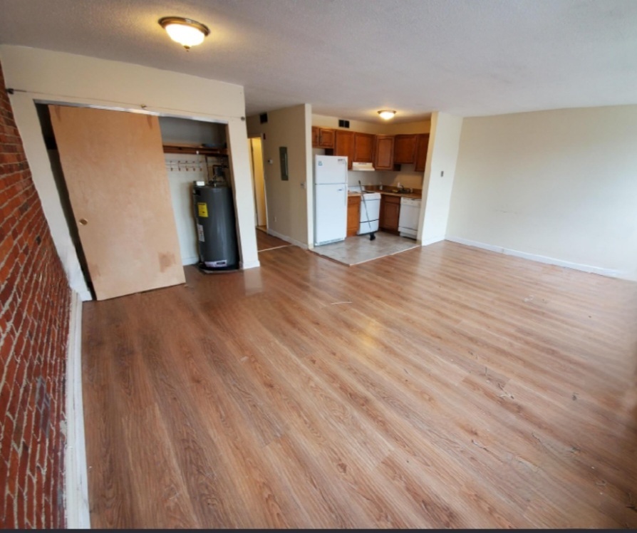 1088 Boylston St, Back Bay