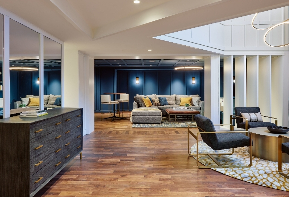 1 Devonshire Pl, Downtown