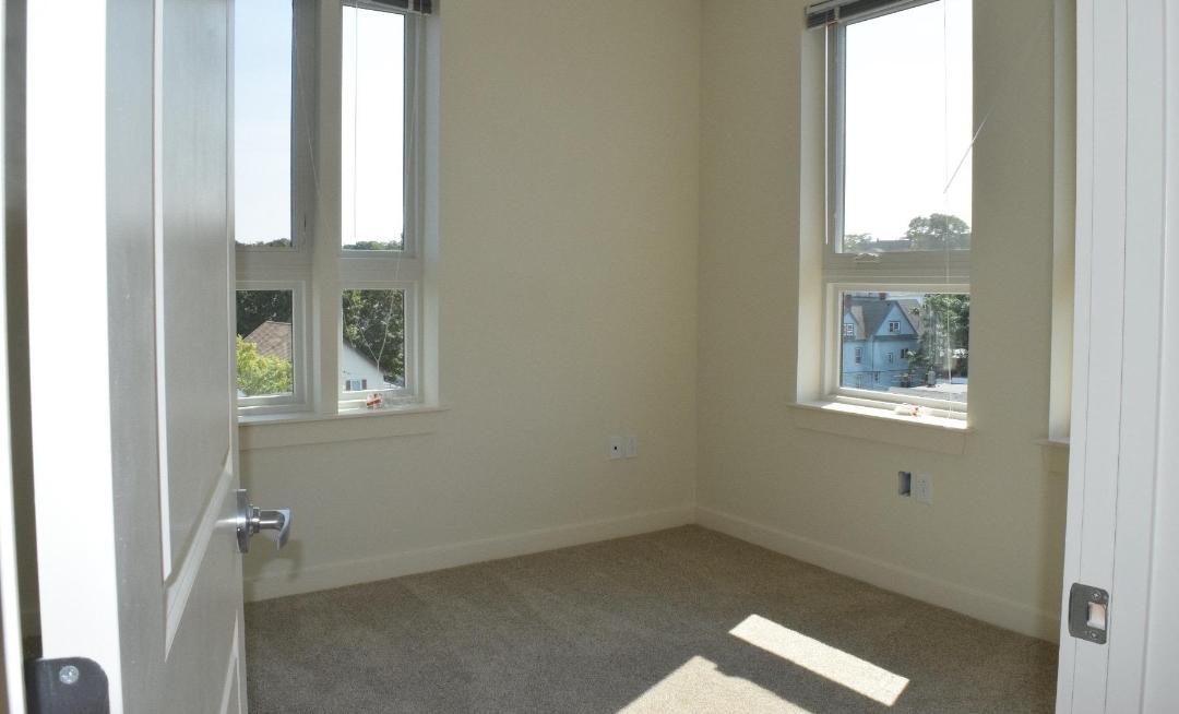 180 Eastern Ave, Malden