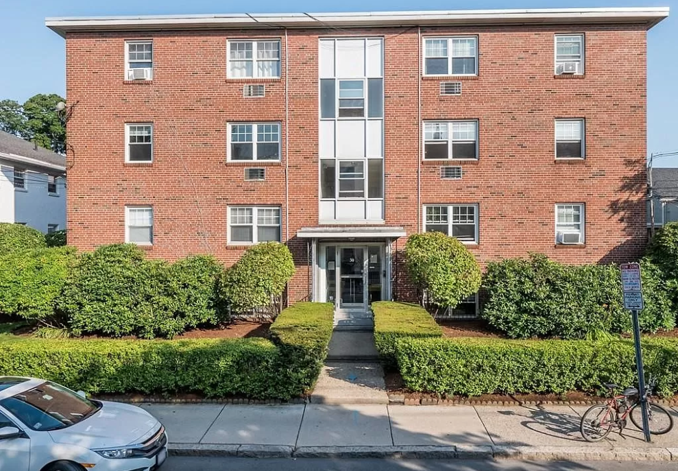 30 Chester St, Allston