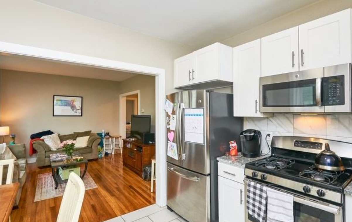 4 Leicester St, Allston