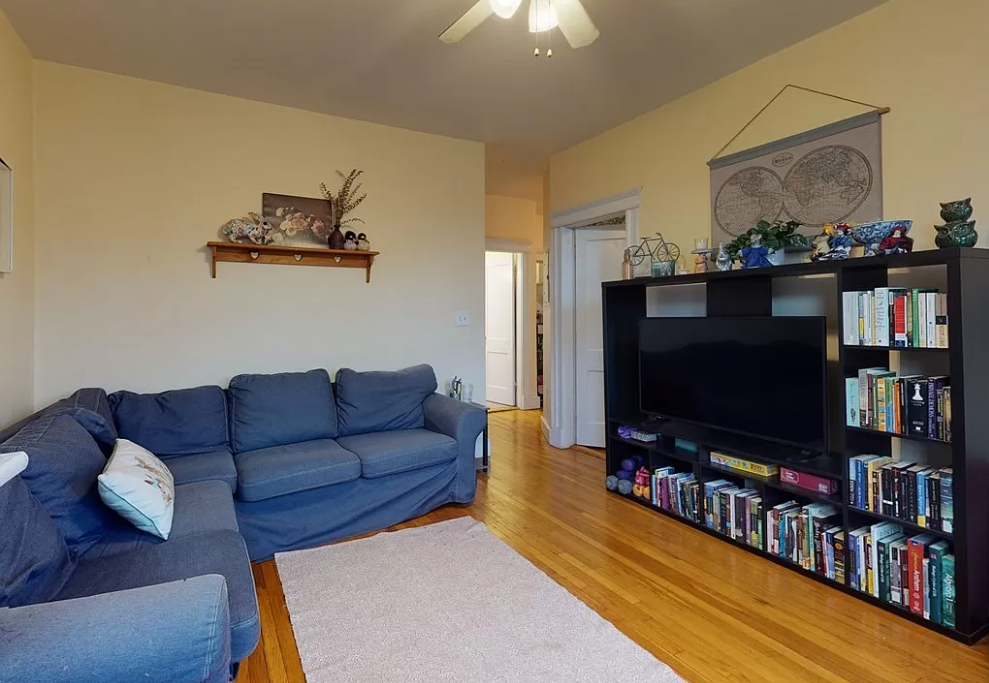 1637 Commonwealth Ave, Brighton