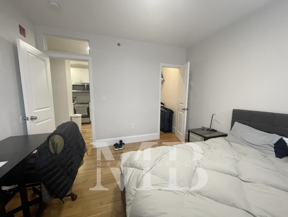 91 Westland Ave, Fenway