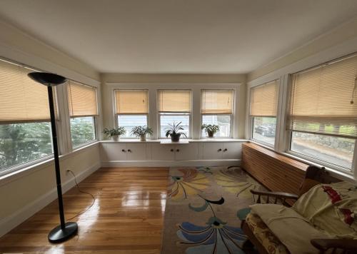 21 Greycliff Rd, Brighton