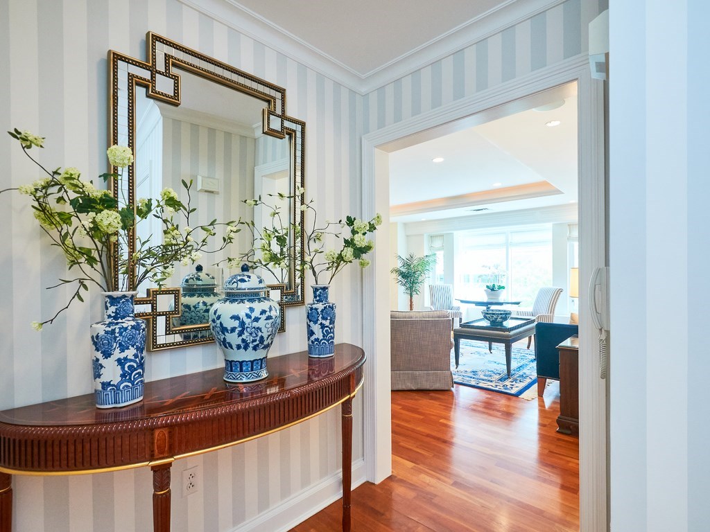 100 Belvidere St, Back Bay