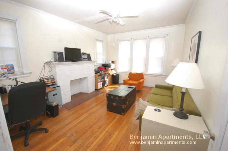 15 Glenville Ave, Allston