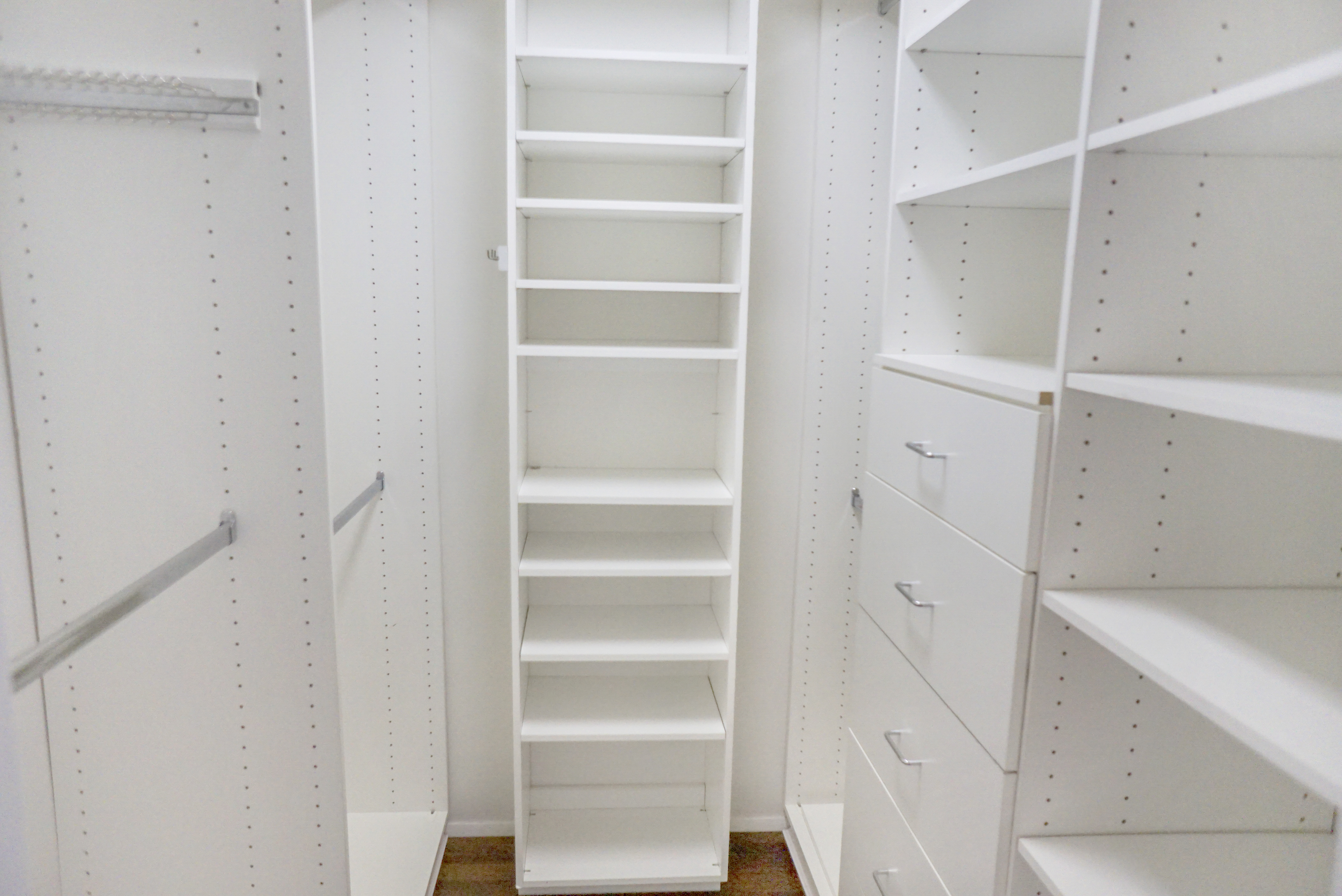 8 Whittier Pl, West End