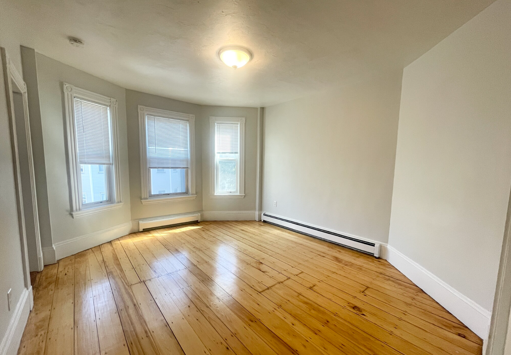 22 Howell St, Dorchester