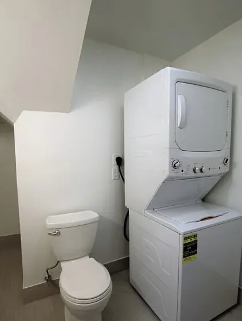 1516 Commonwealth Ave, Brighton