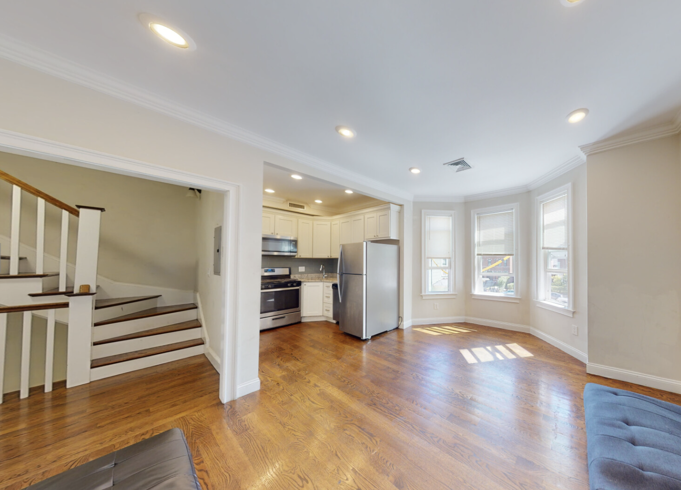 19 Perrin St, Roxbury