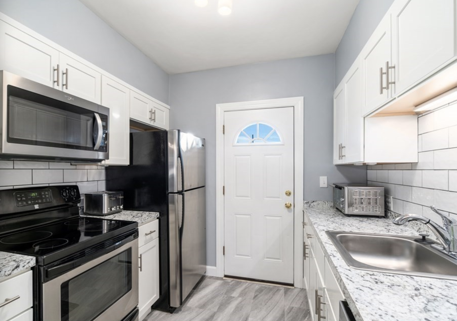 24 Windsor Rd, Medford