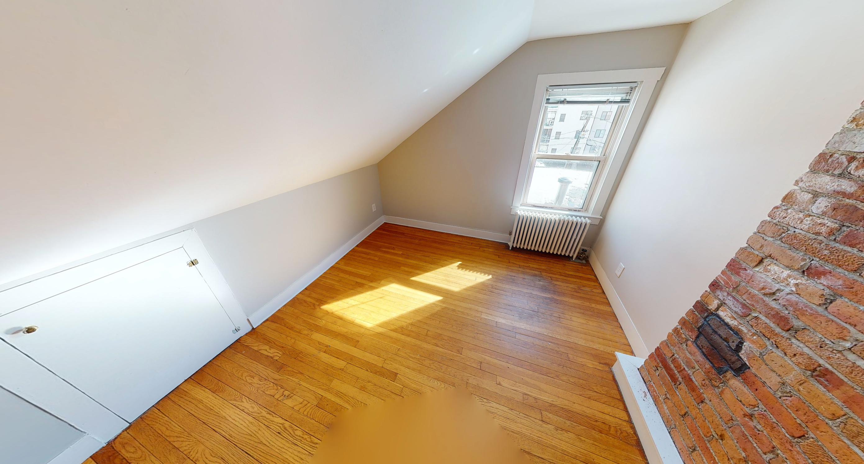 216 Banks St, Central Square