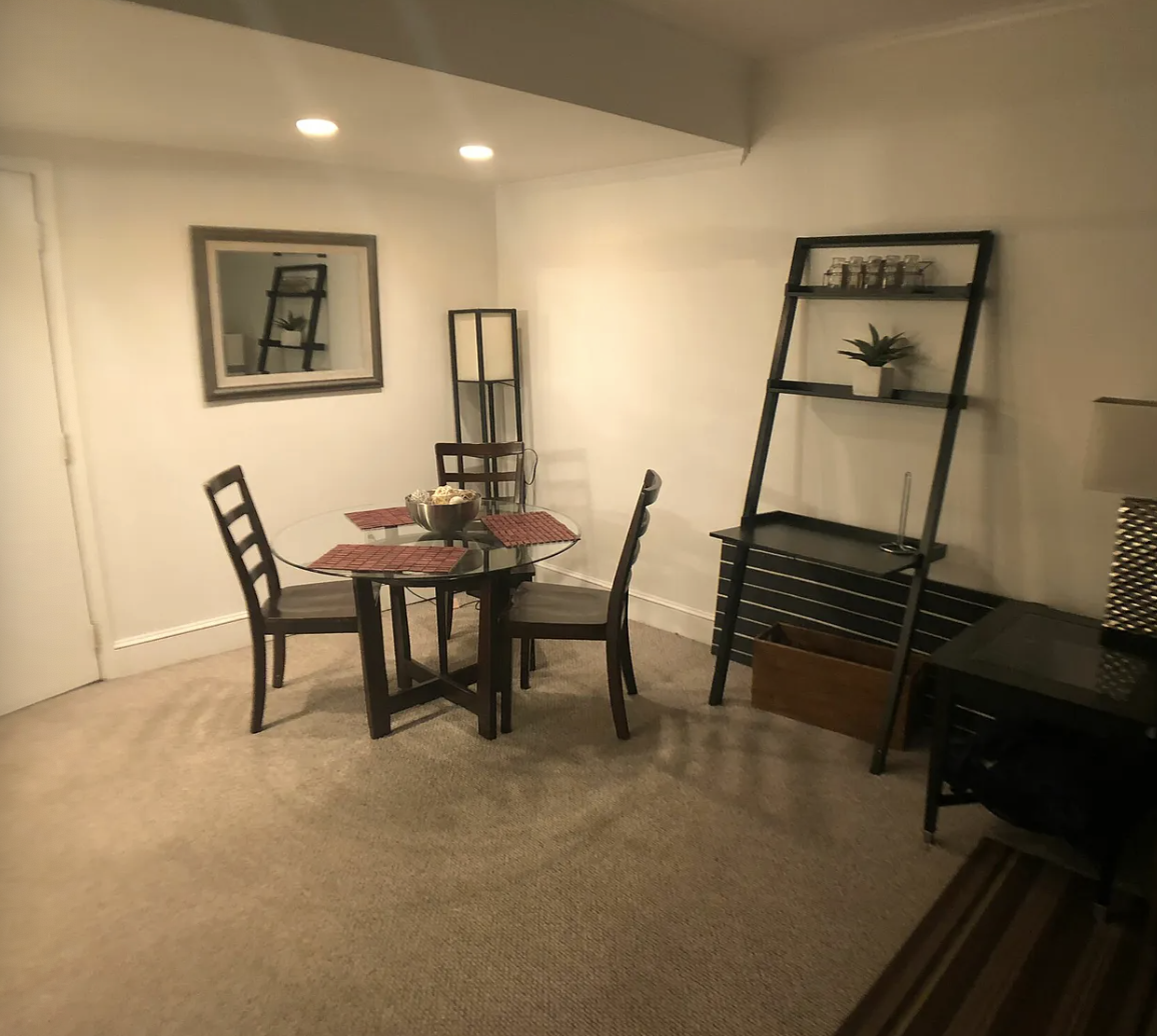 17 Garrison St, Back Bay