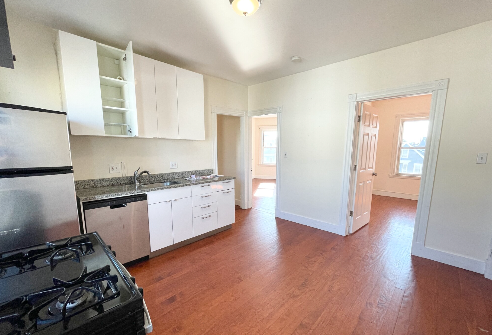 19 Eastman St, Dorchester