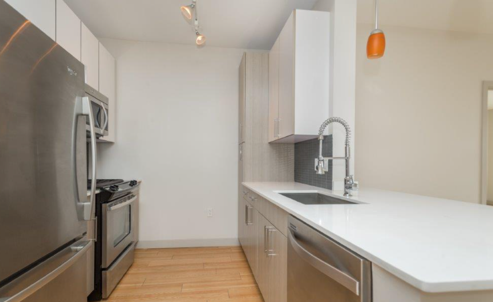 320 D St, South Boston